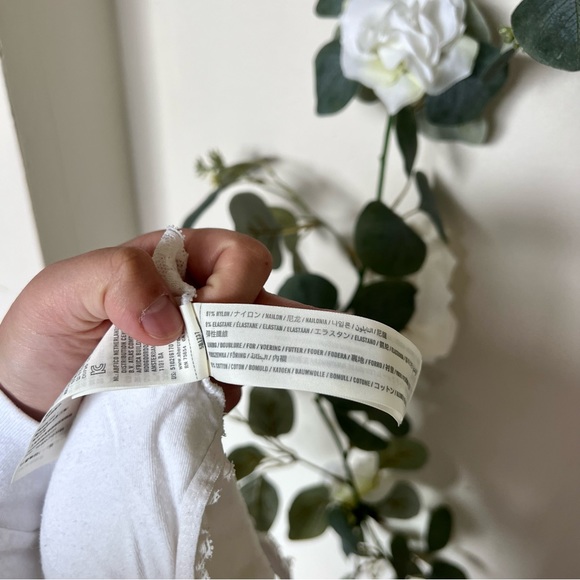 Hollister Bralette - Picture 6 of 8